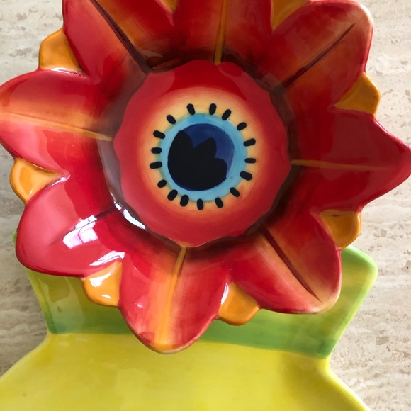 NWOT Flower Blossom Ceramic Chip and Dip Set - 1 Piece Attached - Picture 3 of 5